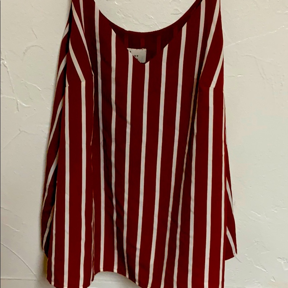 Adorable striped top